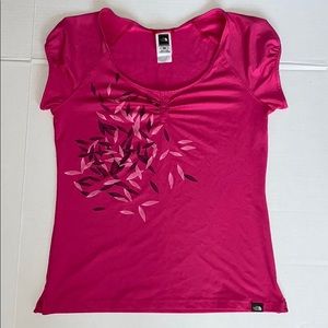 The North Face Pink Hiking Active Shirt M EUC